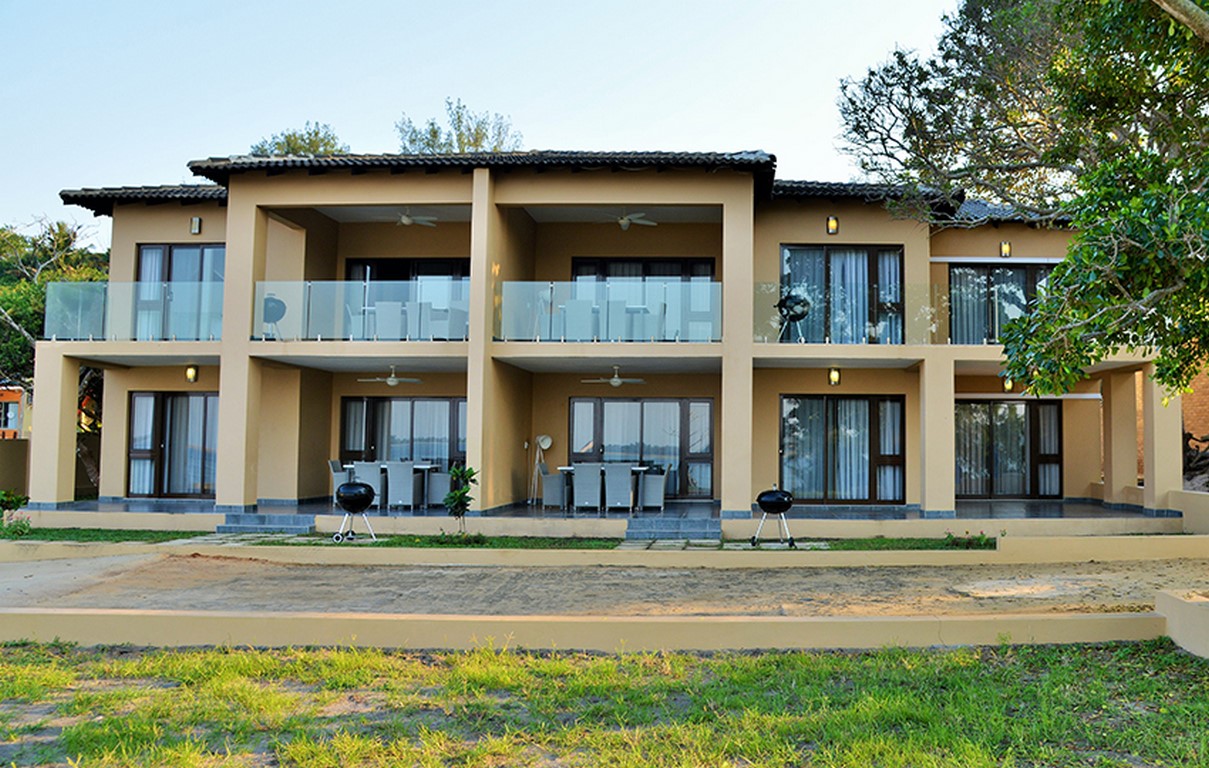 balene FACADE-13 (Copy)