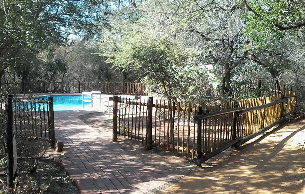 burchells-explore-5 (Copy)