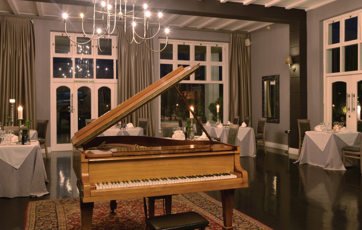 le-franschhoek-gallery_10 (Copy)