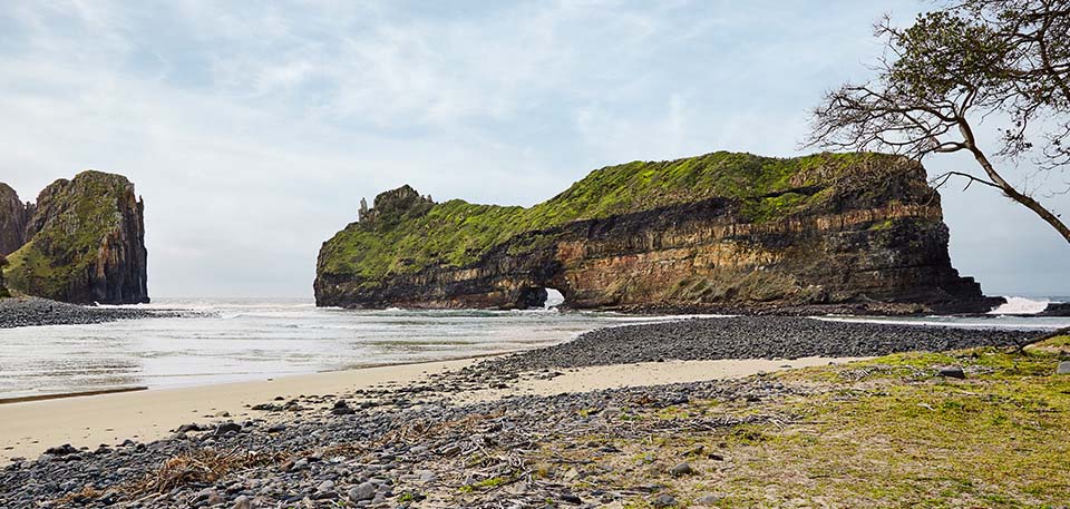 Hole-in-the-Wall-9-D960